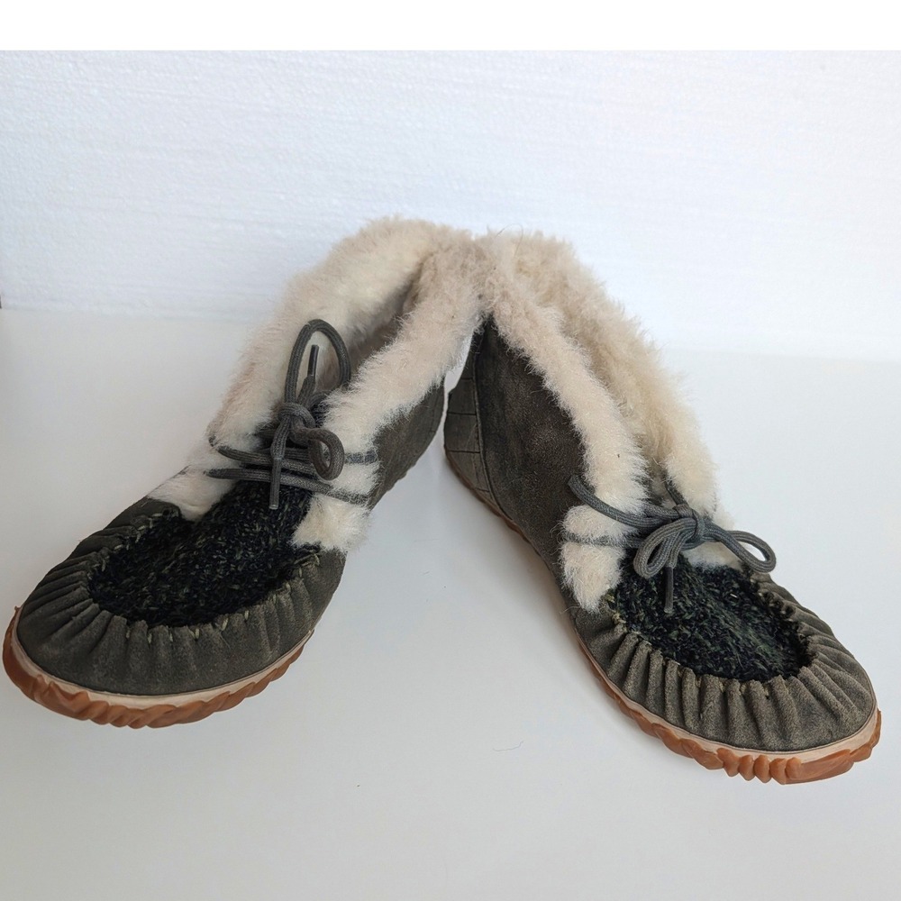 Sorel Size 9 Bootie Suede Faux Fur Moccasin Slippers Olive Green Women's Shoes